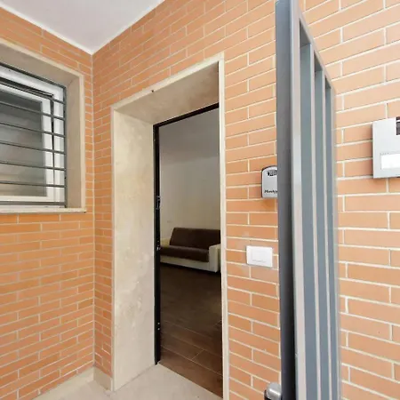Sabelli 3 Indipendente Con Privato Apartment Rom