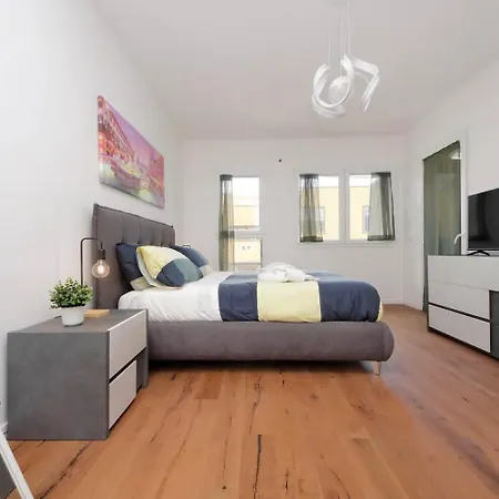 Sabelli 3 Indipendente Con Privato