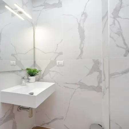 Sabelli 3 Indipendente Con Privato Apartment