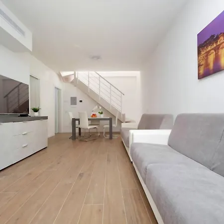 Sabelli 3 Indipendente Con Privato דירה