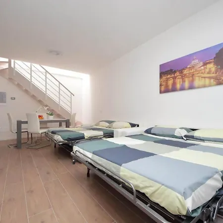 Sabelli 3 Indipendente Con Privato * רומא