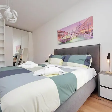 Sabelli 3 Indipendente Con Privato * Rom